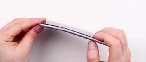 iPhone 6, 6 Plus bị chê 'dễ cong vênh' ảnh 3